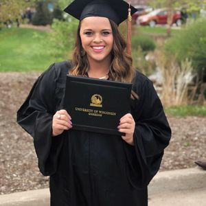 Meet your Posher, Katie